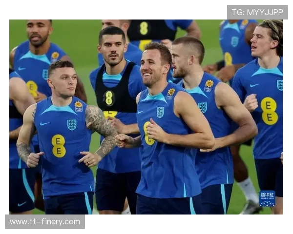 英格兰足球队夺得世界杯冠军 展现实力与荣耀创造历史新篇章
