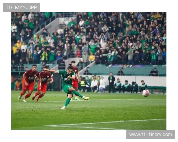 足球中超联赛歌曲：中超联赛的经典赛事主题曲与足球文化